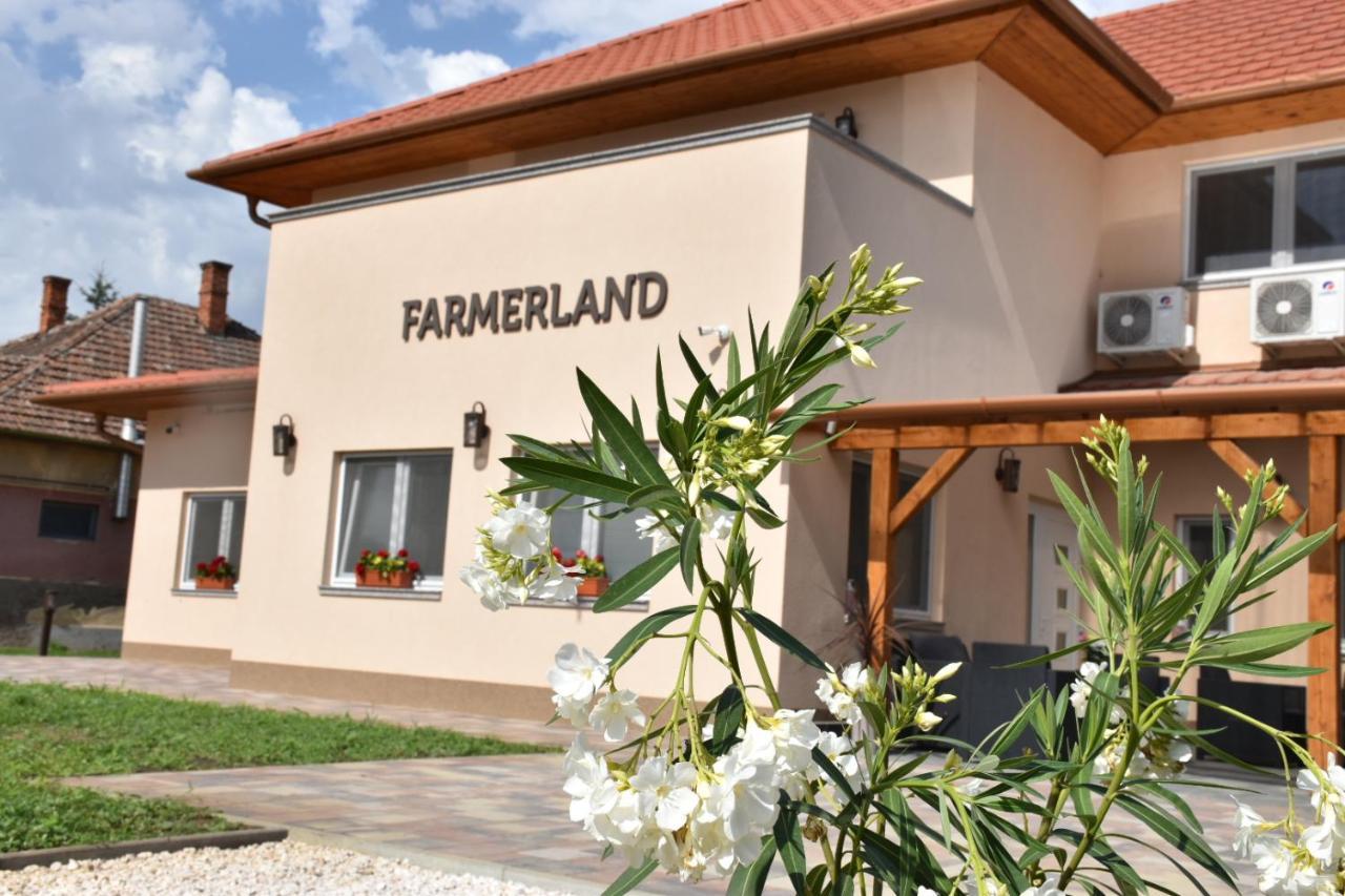 Farmerland Abadszalok Exterior photo